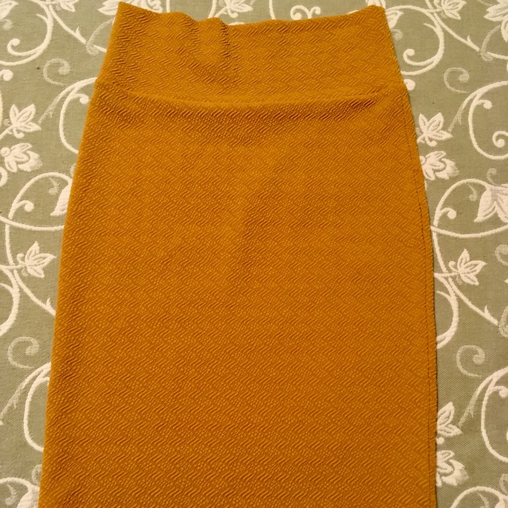 LuLaRoe Mustard Cassie Pencil Skirt